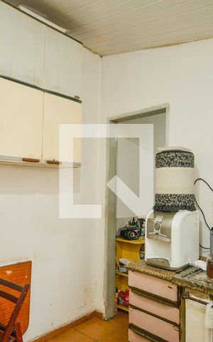 Casa à venda com 104m², 3 quartos e 1 vaga Casa à venda com 104m², 3 quartos e 1 vagaCozinha casa 2