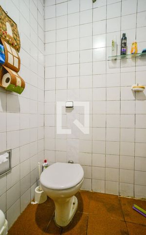 Casa à venda com 104m², 3 quartos e 1 vaga Casa à venda com 104m², 3 quartos e 1 vagaBanheiro casa 2