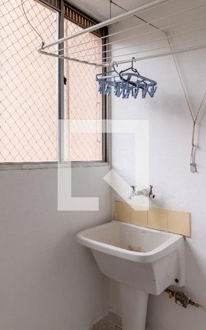 Apartamento para alugar com 65m², 2 quartos e 1 vagaÁrea de Serviço