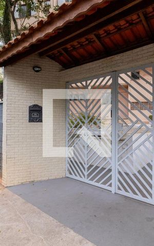 Apartamento para alugar com 65m², 2 quartos e 1 vagaFachada do Condomínio
