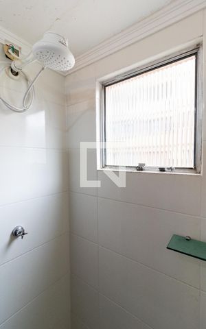 Apartamento para alugar com 65m², 2 quartos e 1 vagaBanheiro