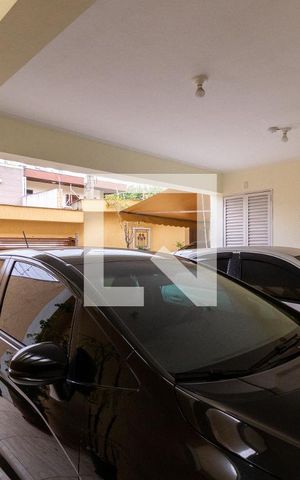Casa à venda com 253m², 4 quartos e 5 vagasGaragem