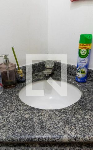 Casa à venda com 253m², 4 quartos e 5 vagasLavabo