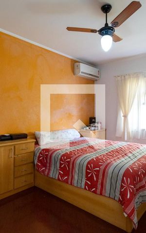 Casa à venda com 253m², 4 quartos e 5 vagasSuíte 1
