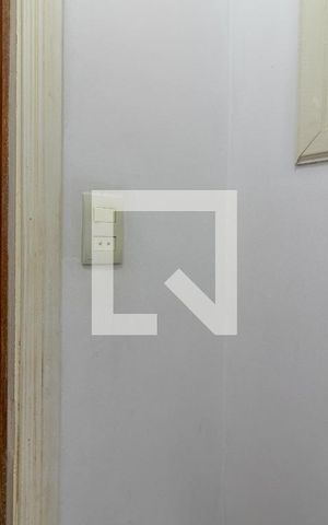 Casa à venda com 253m², 4 quartos e 5 vagasLavabo