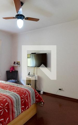 Casa à venda com 253m², 4 quartos e 5 vagasSuíte 1