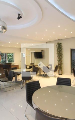 Apartamento à venda com 193m², 3 quartos e 3 vagas Apartamento à venda com 193m², 3 quartos e 3 vagasÁrea comum
