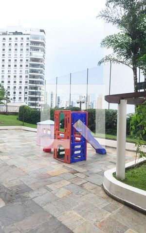Apartamento à venda com 198m², 4 quartos e 3 vagasPlayground