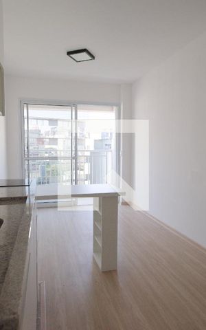Apartamento para alugar com 36m², 1 quarto e sem vaga Apartamento para alugar com 36m², 1 quarto e sem vagaSala/Cozinha