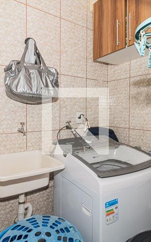Casa de condomínio à venda com 87m², 3 quartos e 2 vagas Casa de condomínio à venda com 87m², 3 quartos e 2 vagasÁrea de Serviço