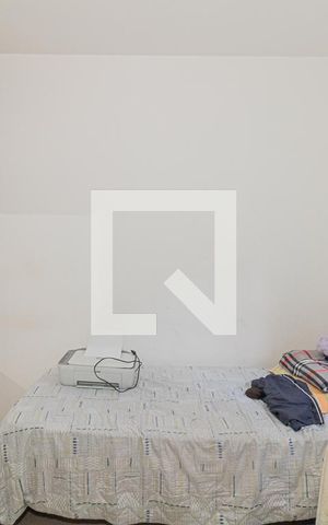 Casa de condomínio à venda com 87m², 3 quartos e 2 vagas Casa de condomínio à venda com 87m², 3 quartos e 2 vagasSuíte