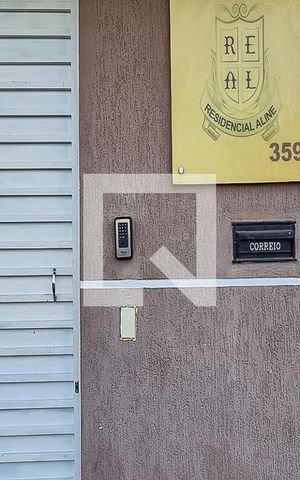 Casa de condomínio à venda com 87m², 3 quartos e 2 vagas Casa de condomínio à venda com 87m², 3 quartos e 2 vagasFachada com Plaquinha