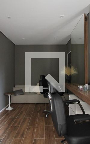 Apartamento para alugar com 28m², 1 quarto e sem vagasalão