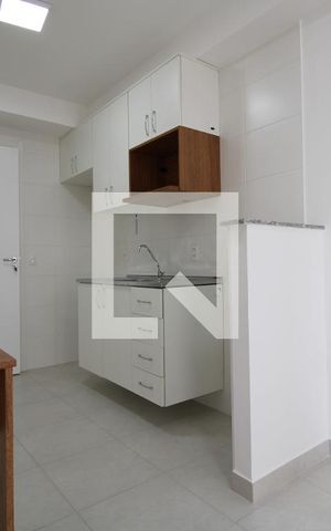 Apartamento para alugar com 28m², 1 quarto e sem vagaSala/Cozinha