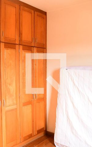 Casa de condomínio para alugar com 380m², 4 quartos e 4 vagasSuíte 3 