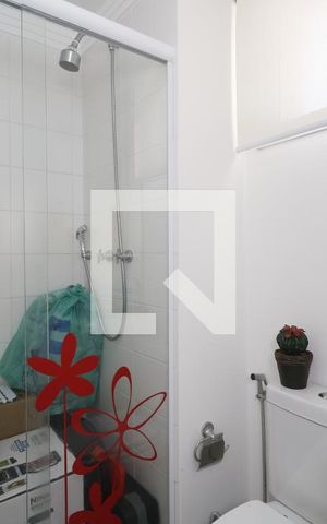Apartamento à venda com 64m², 2 quartos e 1 vagaBanheiro Social