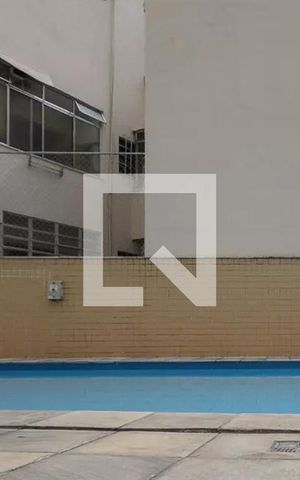 Apartamento à venda com 99m², 2 quartos e 2 vagasÁrea comum - Piscina