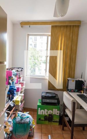 Apartamento à venda com 99m², 2 quartos e 2 vagasQuarto de Serviço