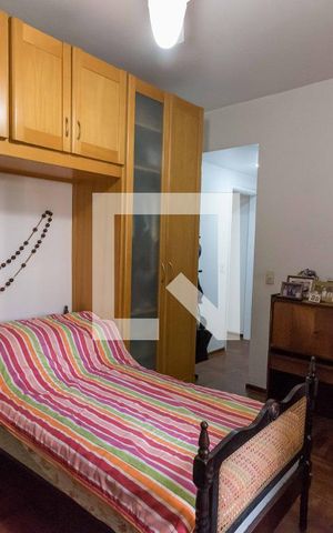 Apartamento à venda com 99m², 2 quartos e 2 vagasQuarto 