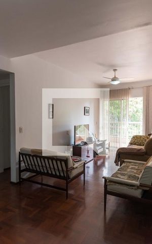 Apartamento à venda com 99m², 2 quartos e 2 vagasSala 