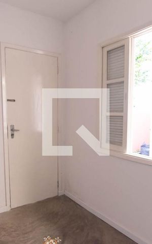 Casa para alugar com 145m², 3 quartos e 2 vagas Casa para alugar com 145m², 3 quartos e 2 vagasQuarto de Serviço