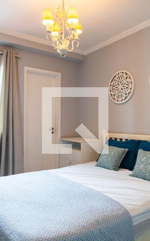 Apartamento à venda com 80m², 3 quartos e 2 vagas Apartamento à venda com 80m², 3 quartos e 2 vagasSuíte