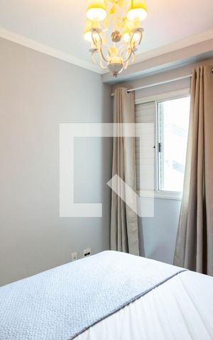Apartamento à venda com 80m², 3 quartos e 2 vagas Apartamento à venda com 80m², 3 quartos e 2 vagasSuíte
