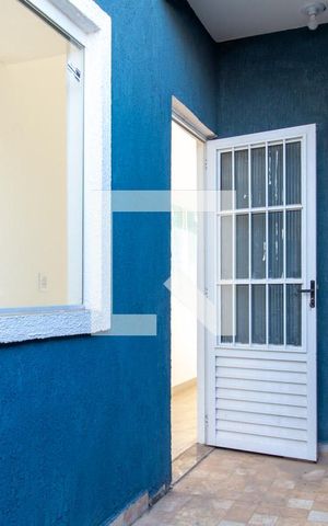 Casa para alugar com 120m², 2 quartos e 2 vagas Casa para alugar com 120m², 2 quartos e 2 vagasÁrea de Serviço