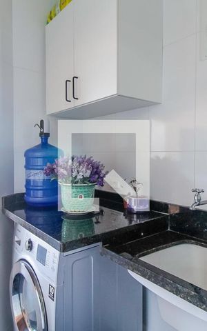 Casa à venda com 130m², 4 quartos e sem vaga Casa à venda com 130m², 4 quartos e sem vagaÁrea de Serviço