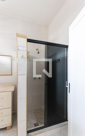 Casa à venda com 276m², 5 quartos e 2 vagasBanheiro 2 - 2 °andar