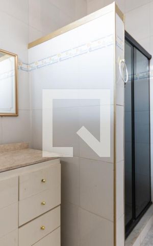 Casa à venda com 276m², 5 quartos e 2 vagasBanheiro 2 - 2 °andar