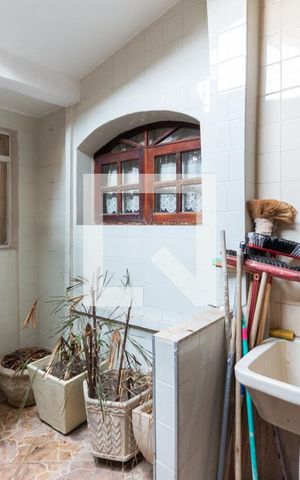 Casa à venda com 276m², 5 quartos e 2 vagasÁrea de Serviço