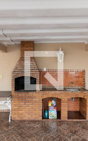 Casa à venda com 276m², 5 quartos e 2 vagasTerraço