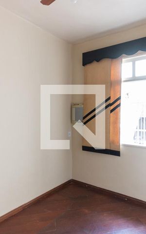 Casa à venda com 276m², 5 quartos e 2 vagasQuarto 1- 2° andar