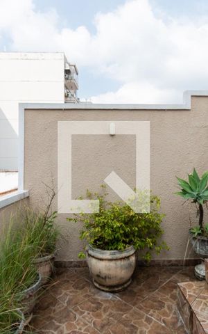 Casa à venda com 276m², 5 quartos e 2 vagasTerraço