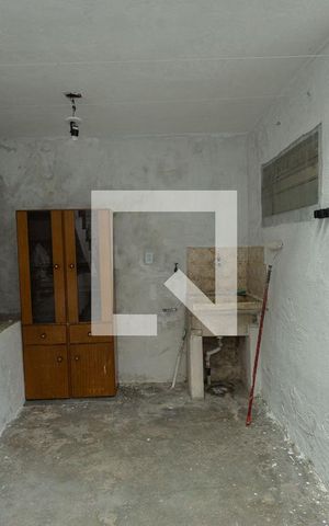 Casa à venda com 84m², 2 quartos e sem vagaÁrea de Serviço