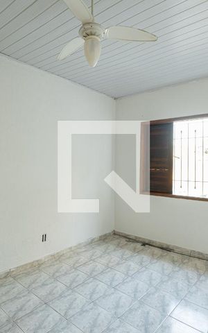 Casa à venda com 84m², 2 quartos e sem vagaQuarto 1