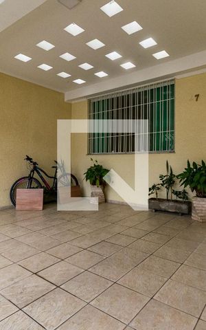 Casa à venda com 100m², 3 quartos e 2 vagas Casa à venda com 100m², 3 quartos e 2 vagasGaragem