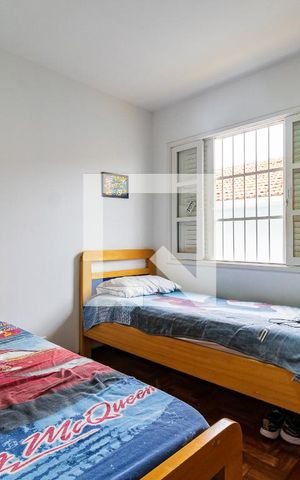 Casa à venda com 100m², 3 quartos e 2 vagas Casa à venda com 100m², 3 quartos e 2 vagasQuarto 3