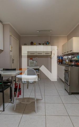 Apartamento à venda com 132m², 3 quartos e 1 vaga Apartamento à venda com 132m², 3 quartos e 1 vagaCozinha