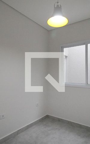 Casa de condomínio para alugar com 450m², 4 quartos e 5 vagasEscritório