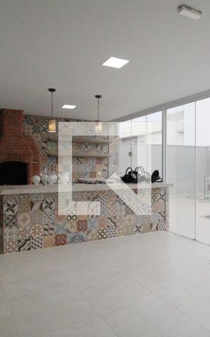 Casa de condomínio para alugar com 450m², 4 quartos e 5 vagasÁrea Gourmet