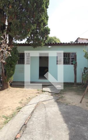 Casa para alugar com 87m², 2 quartos e 1 vagaQuintal