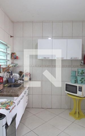 Casa para alugar com 87m², 2 quartos e 1 vagaCozinha