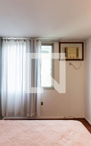 Apartamento à venda com 90m², 2 quartos e 1 vagaSuíte
