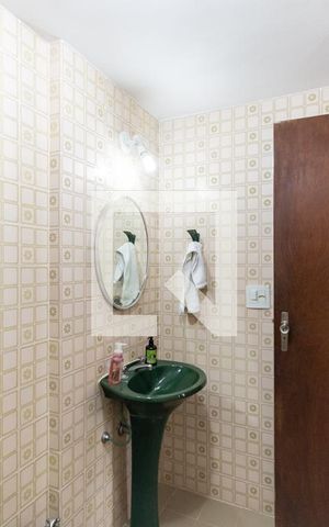 Apartamento à venda com 90m², 2 quartos e 1 vagaBanheiro