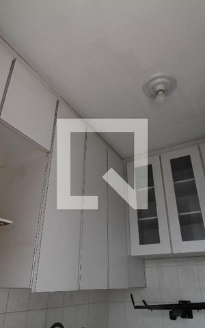 Apartamento para alugar com 42m², 2 quartos e 1 vagaCozinha - Armários