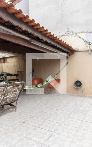 Casa à venda com 130m², 3 quartos e 3 vagas Casa à venda com 130m², 3 quartos e 3 vagasVaranda do Quarto