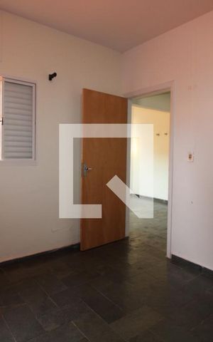 Casa à venda com 250m², 3 quartos e 4 vagasQuarto 2