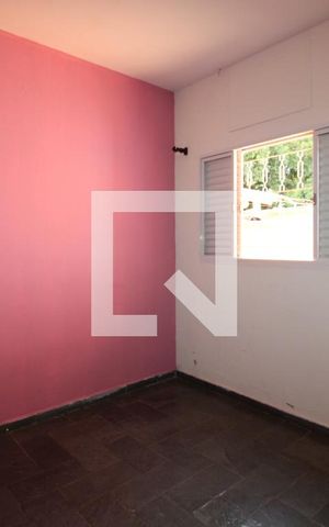 Casa à venda com 250m², 3 quartos e 4 vagasQuarto 2